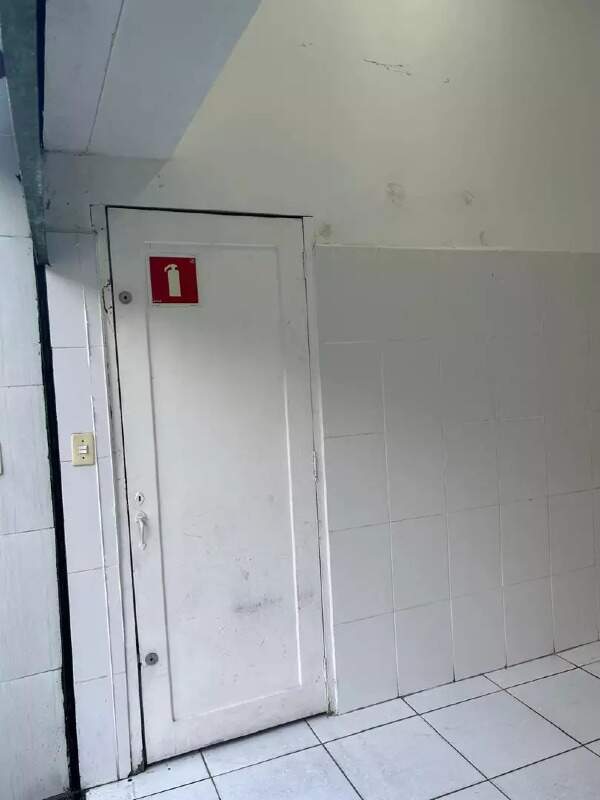  Loja para aluguel em José Menino, Santos - SP: 