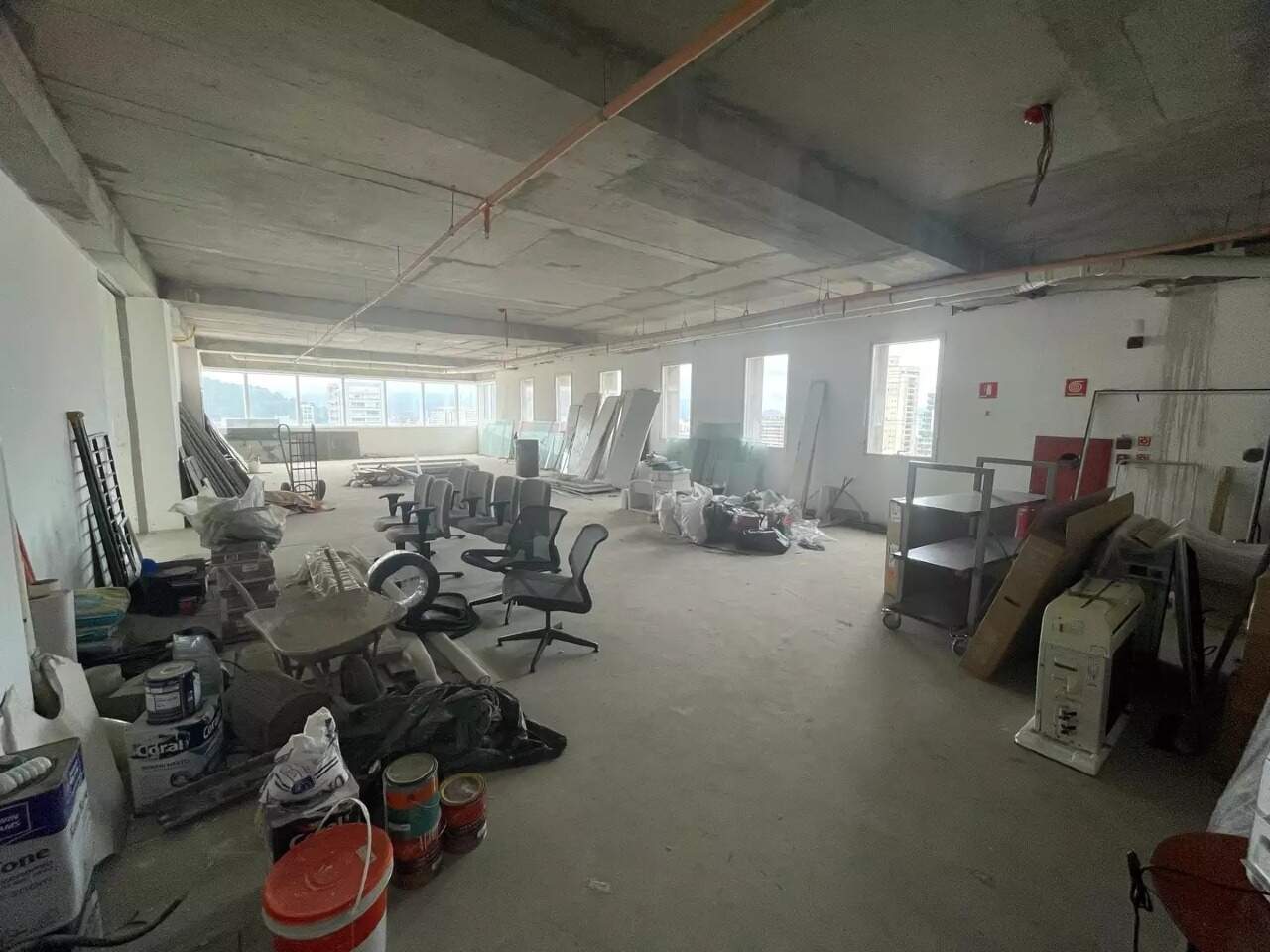  Sala para aluguel em Gonzaga, Santos - SP: 