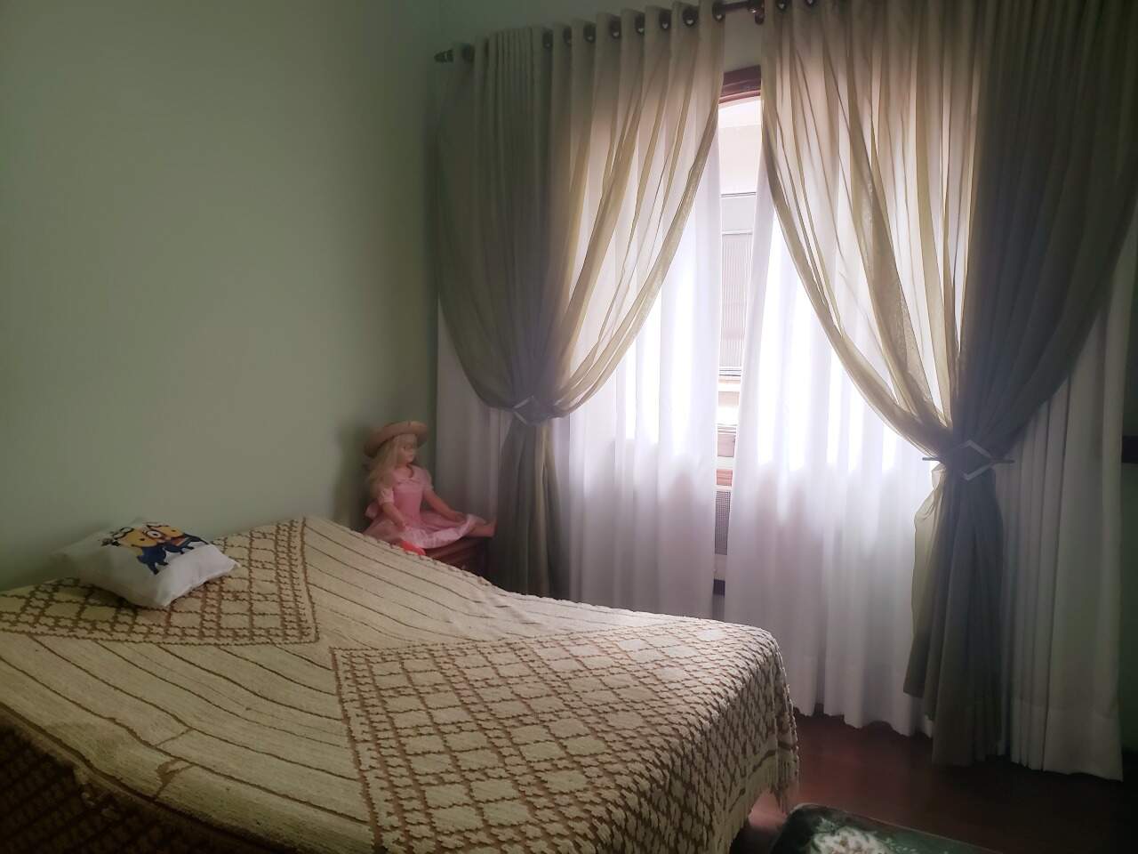 Casa à venda no Embaré: 