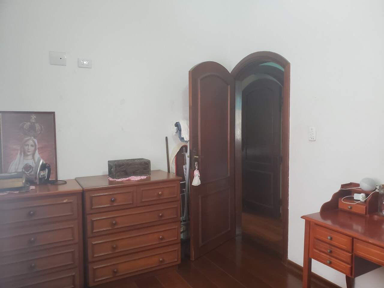 Casa à venda no Embaré: 