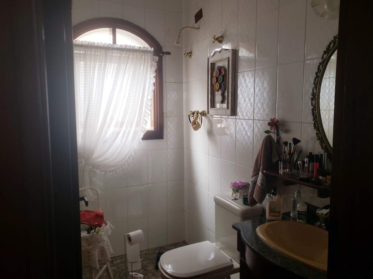 Casa à venda no Embaré: 