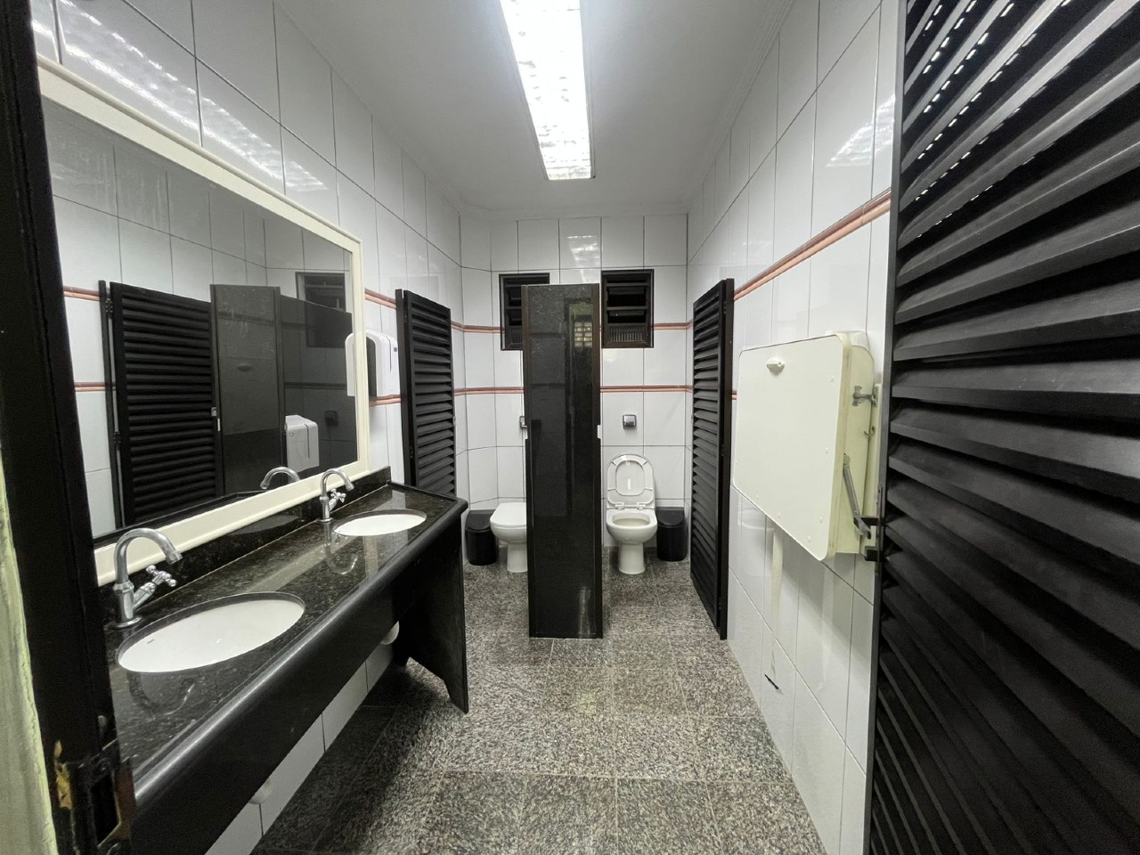 Loja para aluguel no Paquetá: 