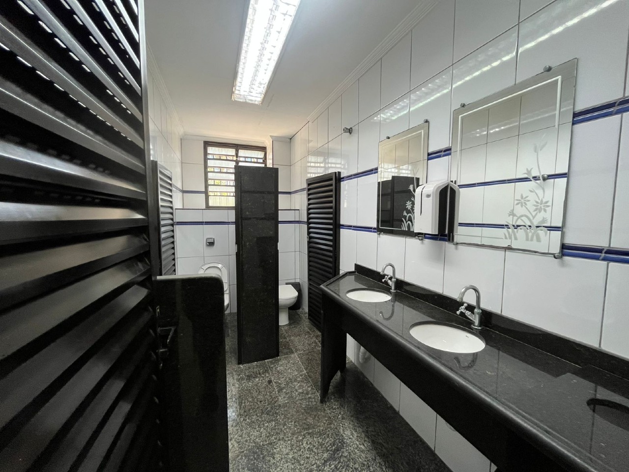 Loja para aluguel no Paquetá: 