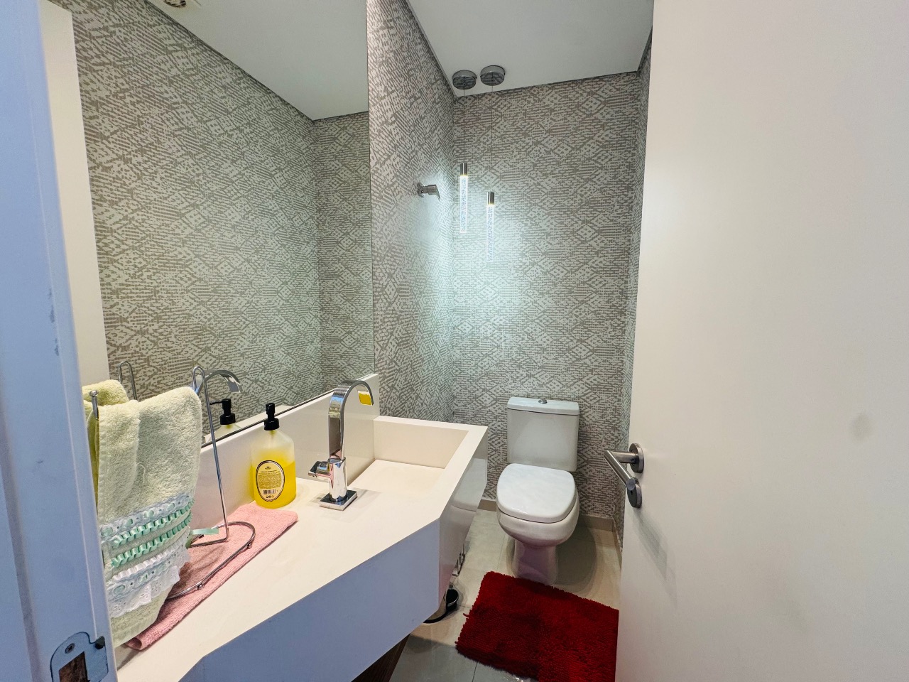 Apartamento à venda no Embaré: 