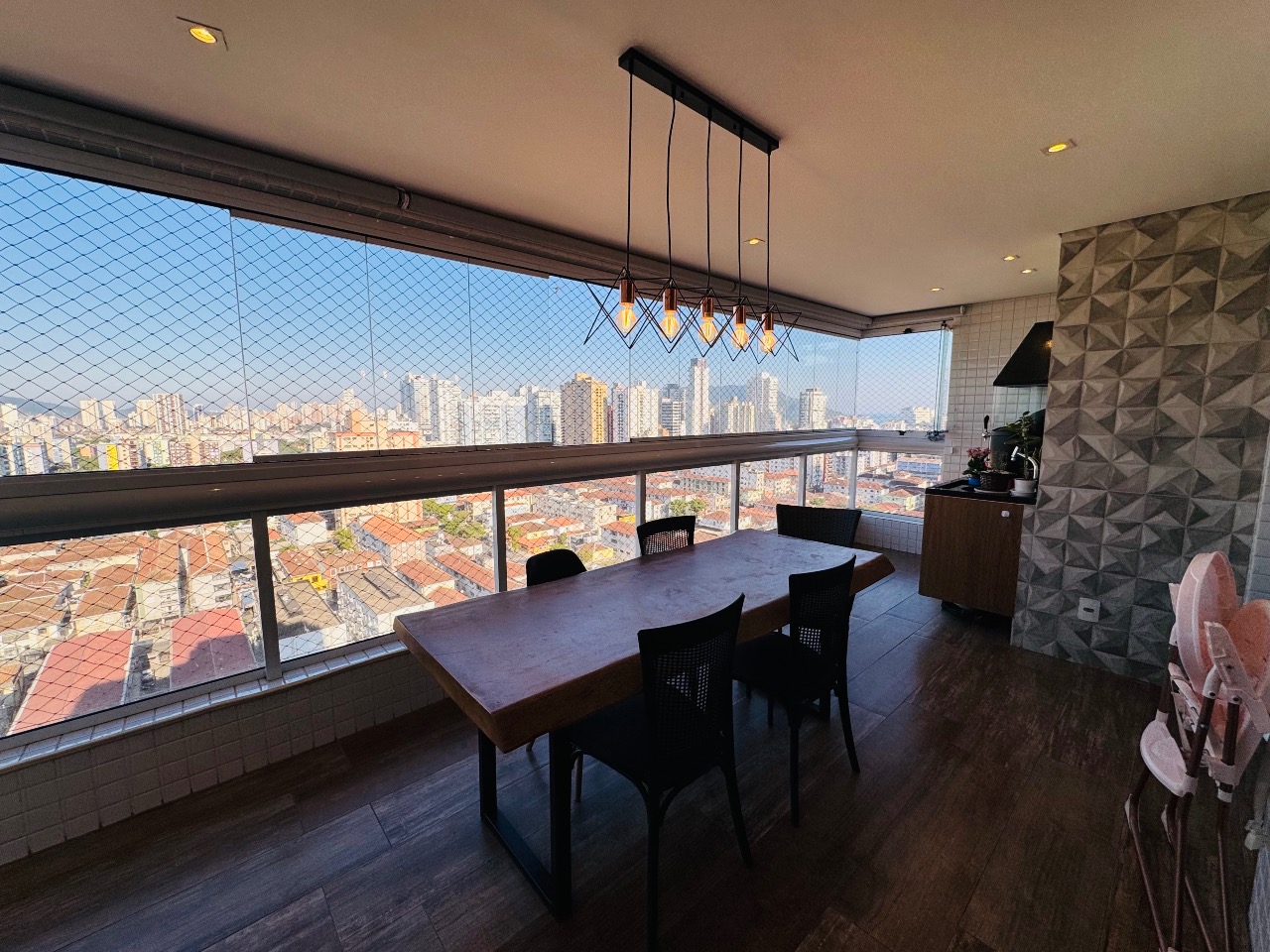 Apartamento à venda no Embaré: 