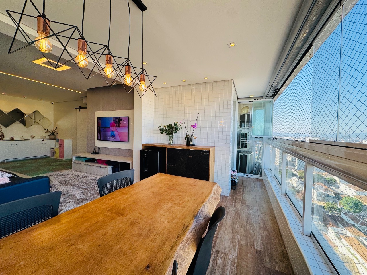 Apartamento à venda no Embaré: 