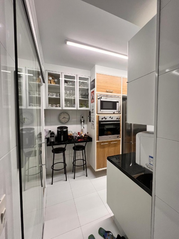 Apartamento à venda no Ponta da Praia: