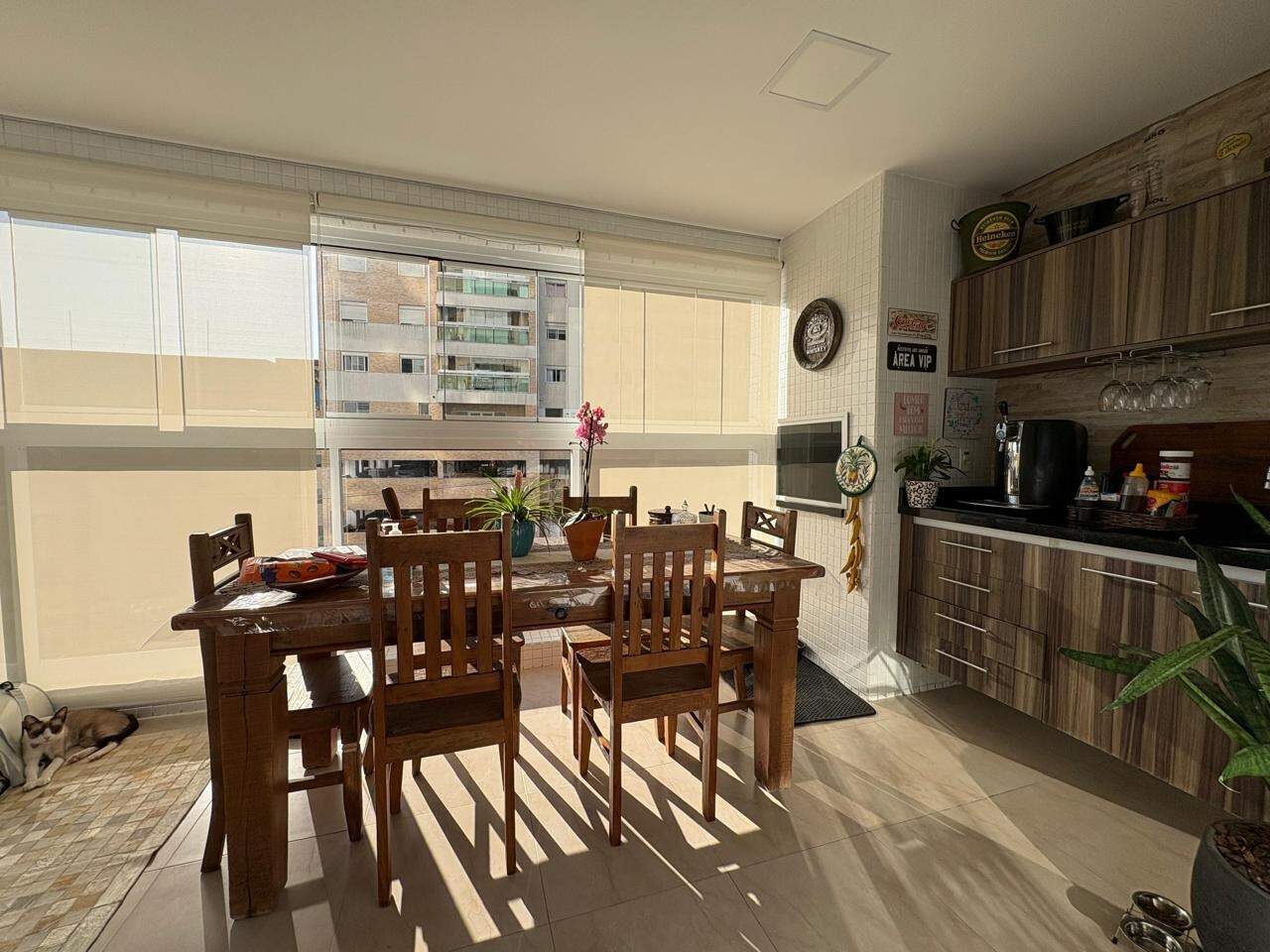 Apartamento à venda no Ponta da Praia: 