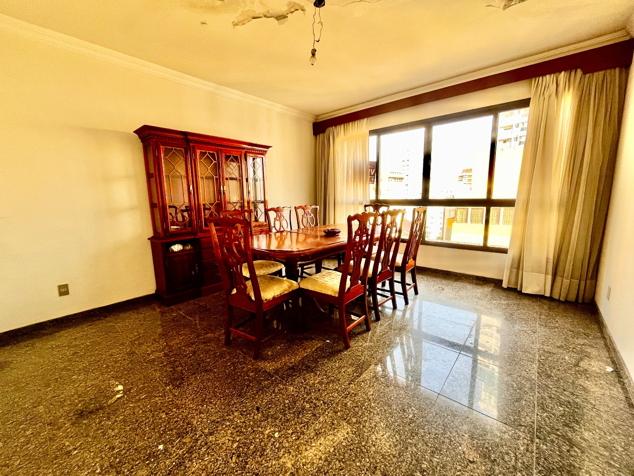 Cobertura à venda no Boqueirão: 