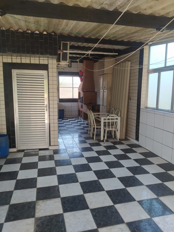 Casa à venda no Marapé: 