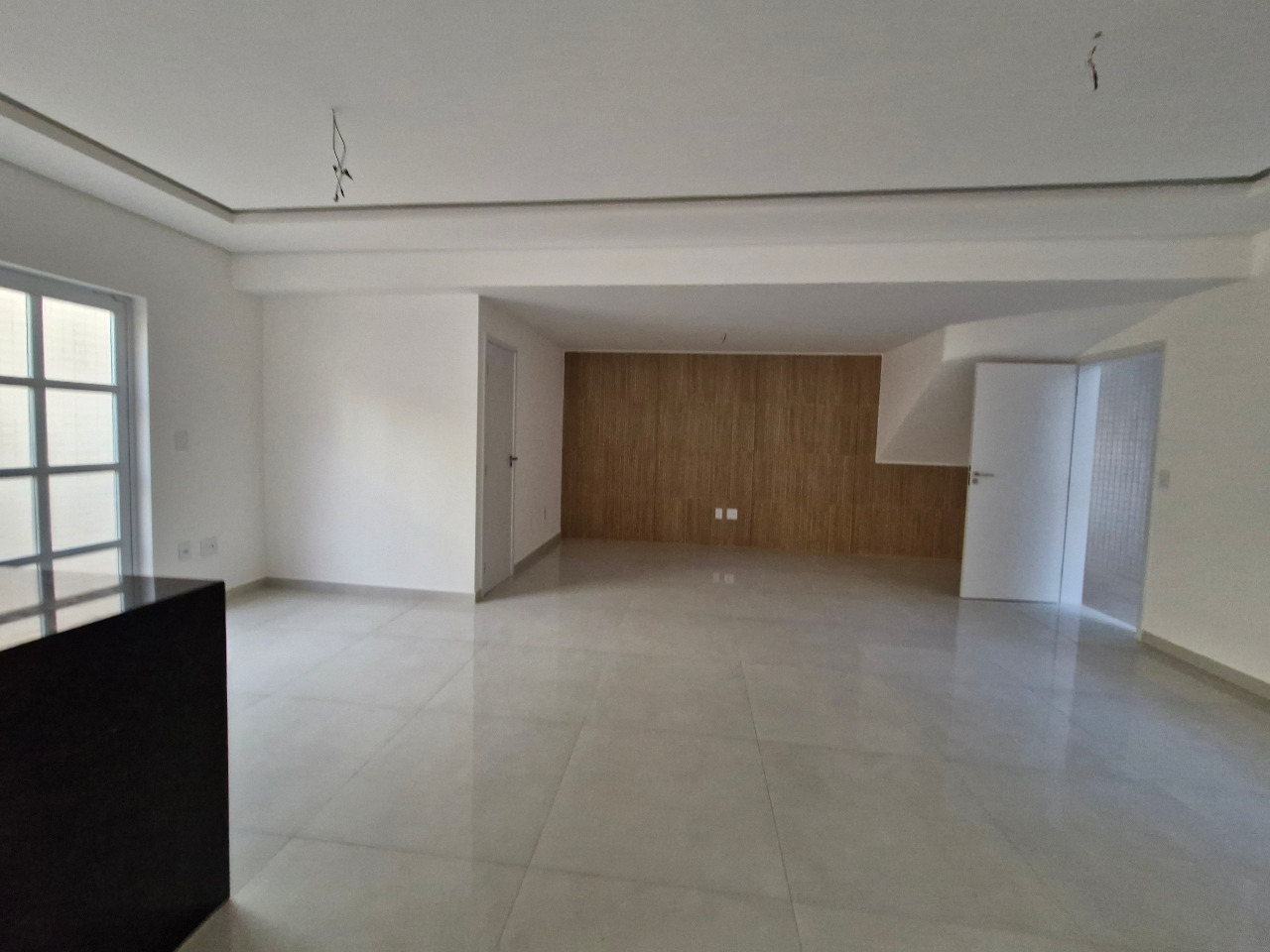 Casa à venda no Embaré: 