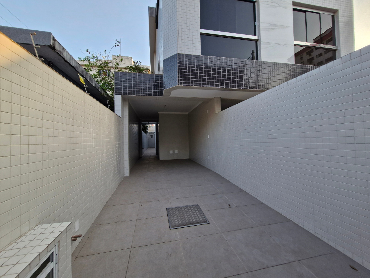 Casa à venda no Embaré: 