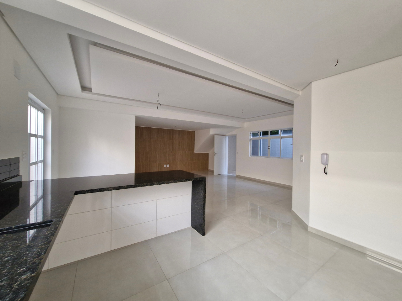 Casa à venda no Embaré: 