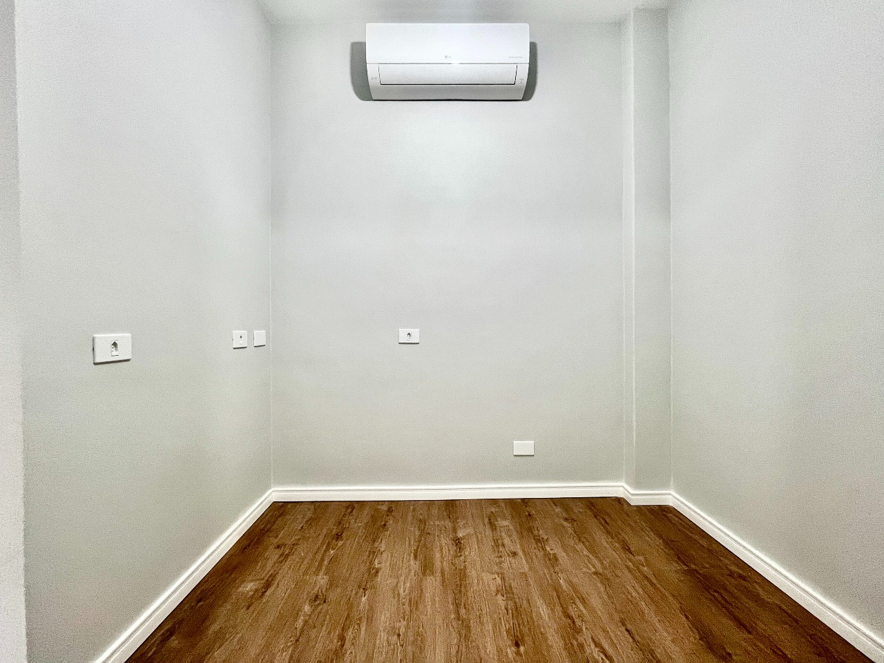 Apartamento para aluguel no Ponta da Praia: