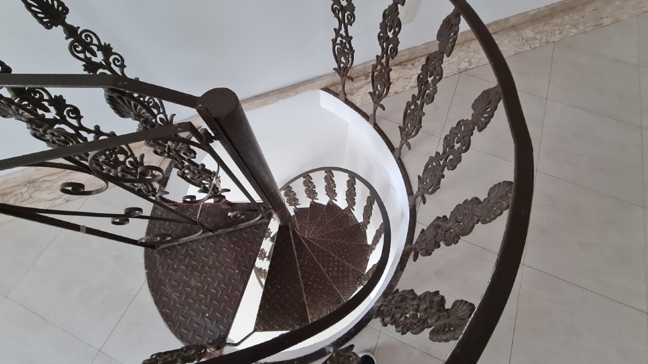 Cobertura à venda no Ponta da Praia: