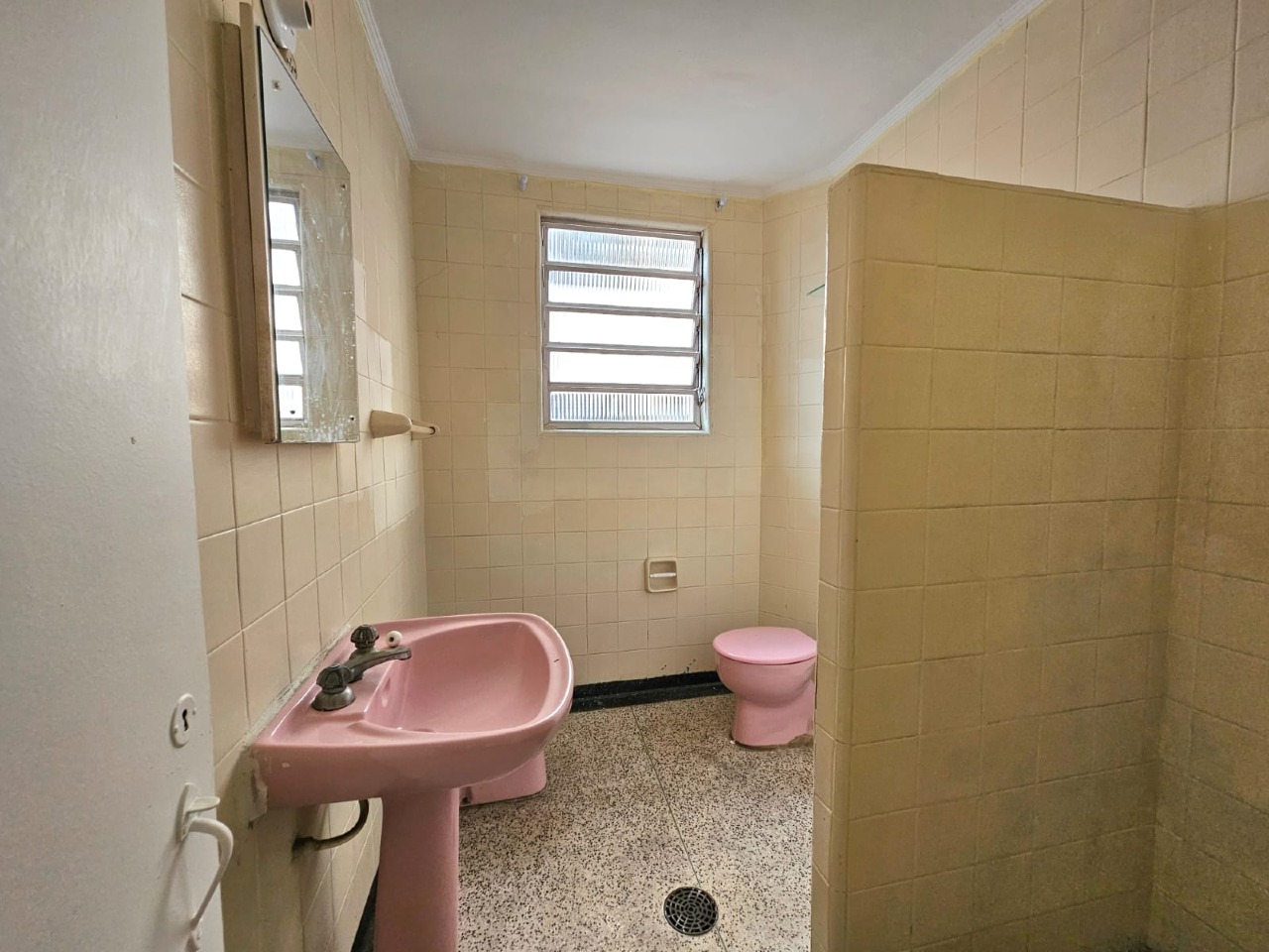 Apartamento à venda no Embaré: 