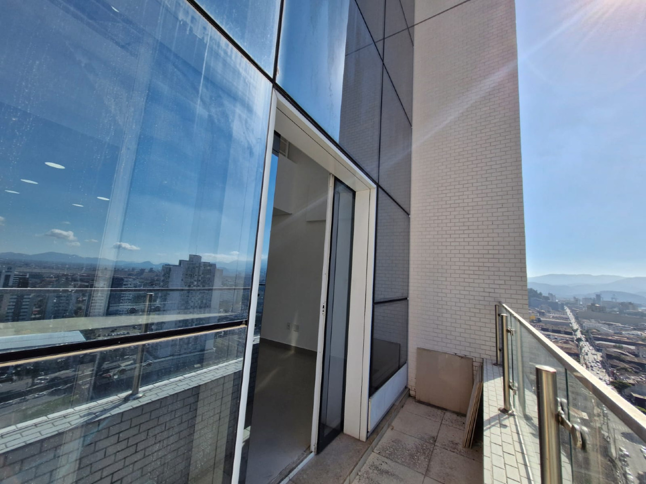 Sala para aluguel no Vila Mathias: 