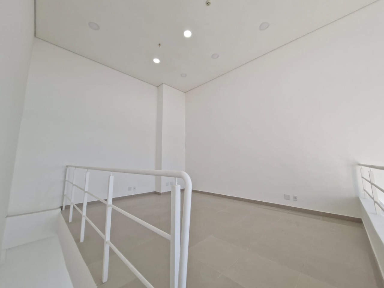 Sala para aluguel no Vila Mathias: 