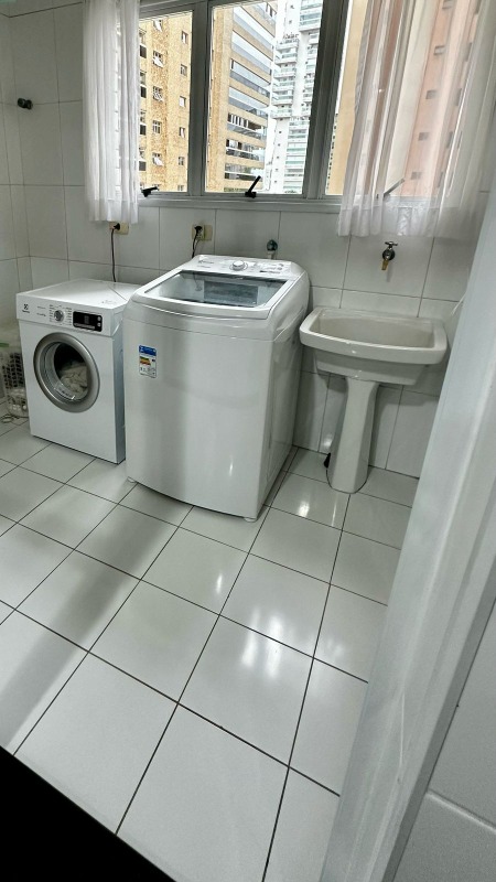 Apartamento à venda no Embaré: 