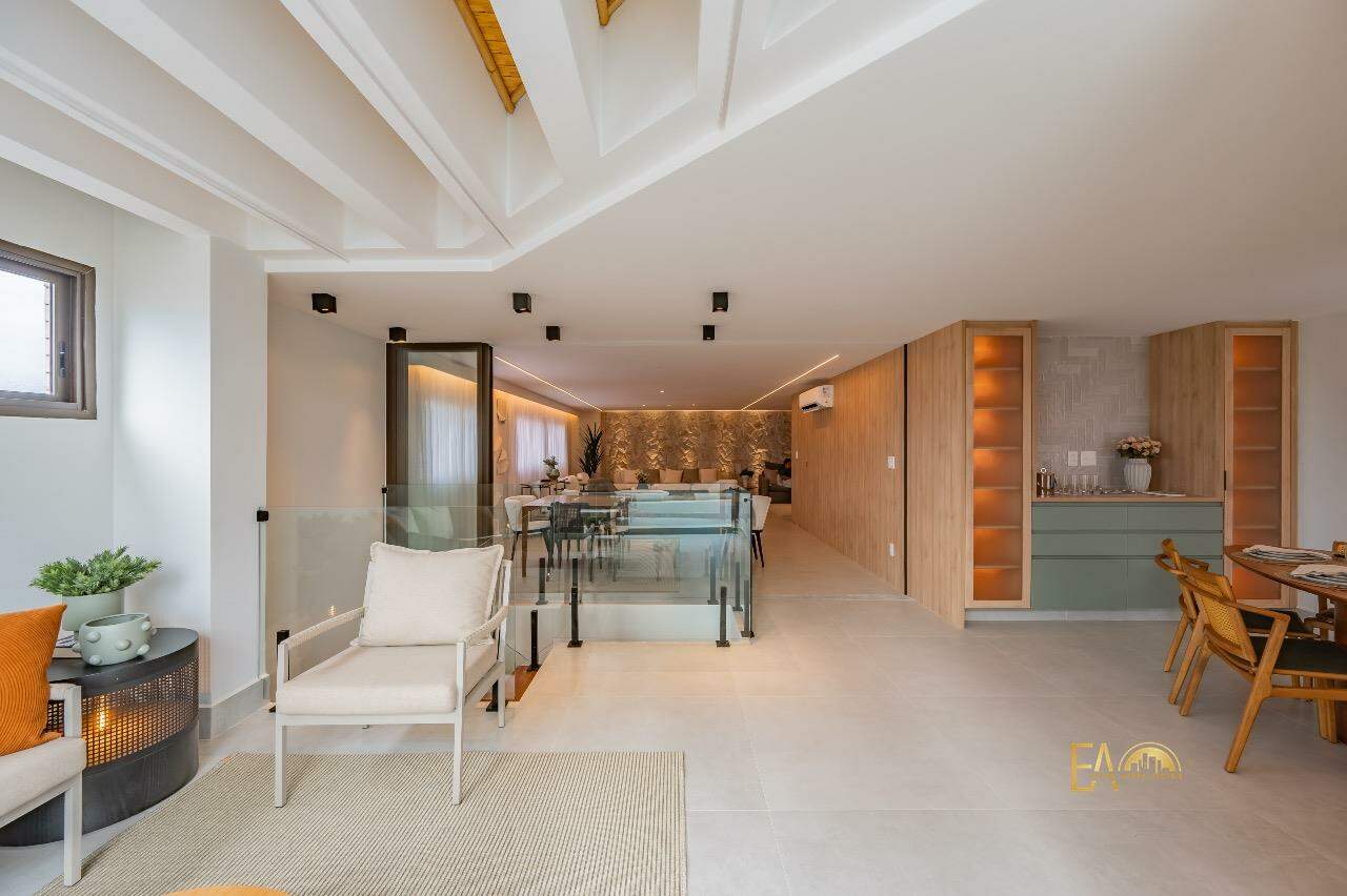 Apartamento à venda no Ponta da Praia: 