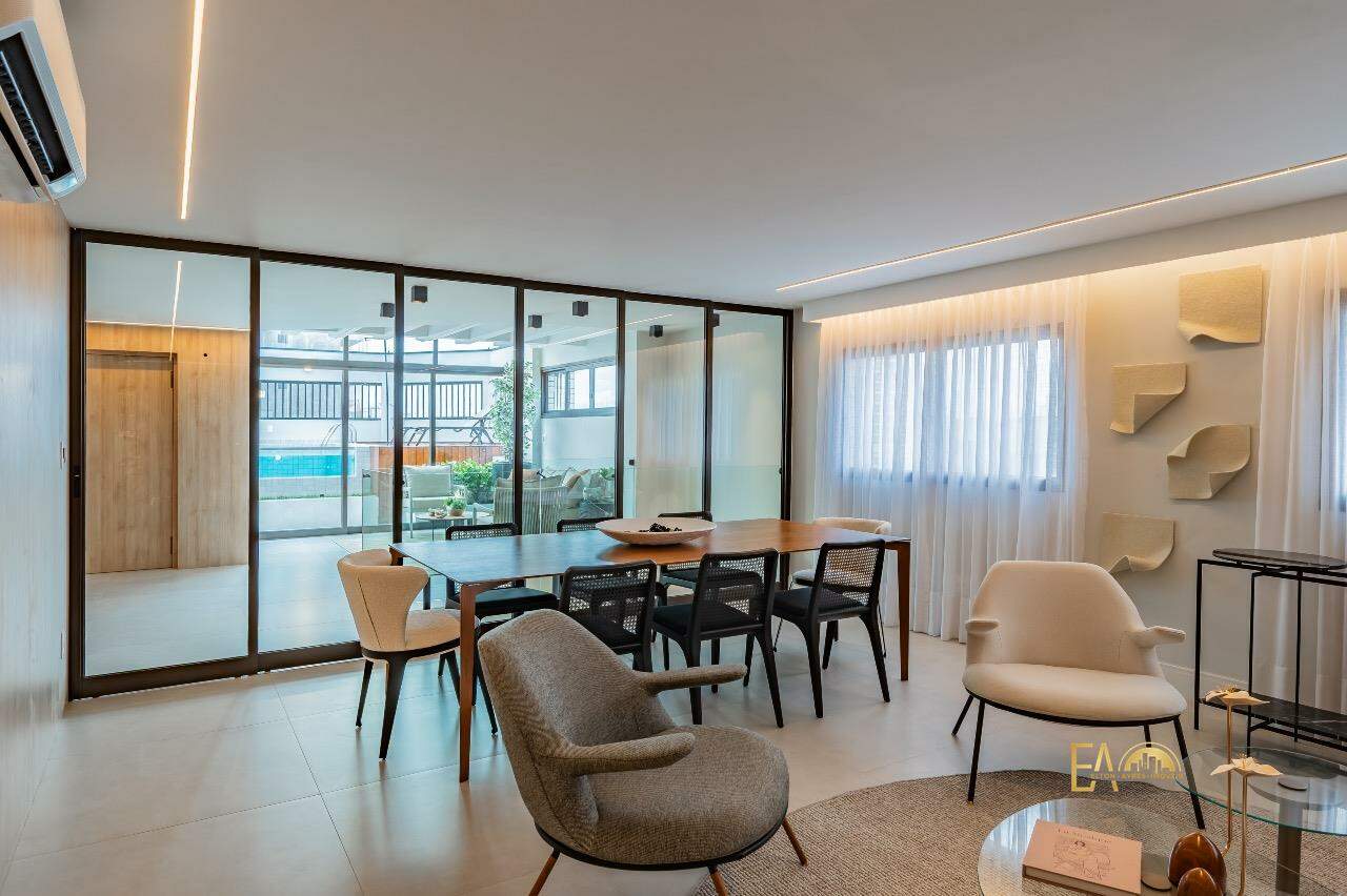 Apartamento à venda no Ponta da Praia: 