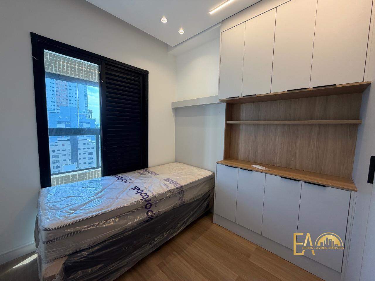 Apartamento à venda no Ponta da Praia: 