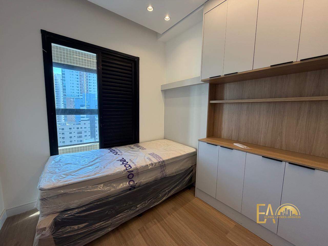 Apartamento à venda no Ponta da Praia: 