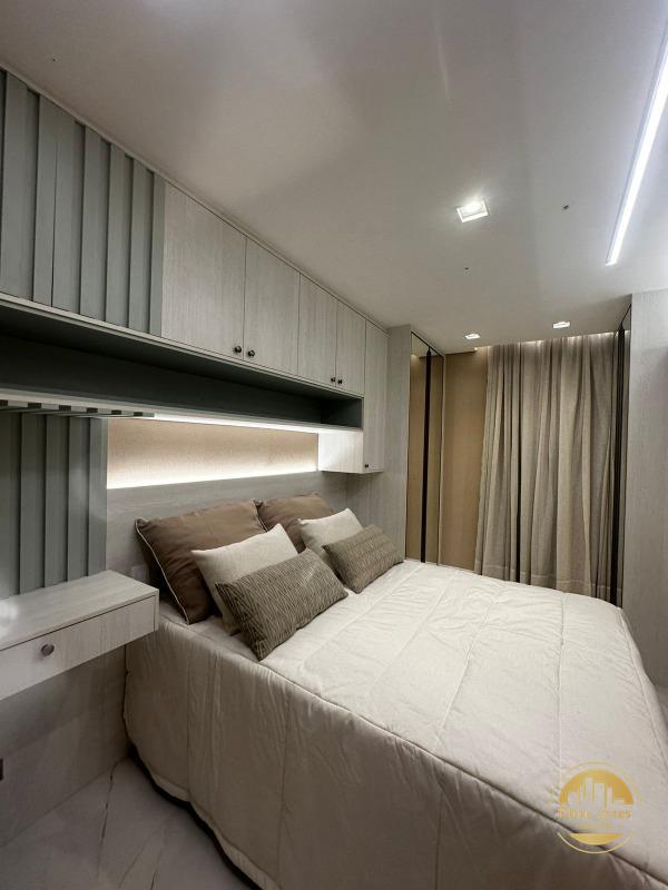 Apartamento à venda no Ponta da Praia: 