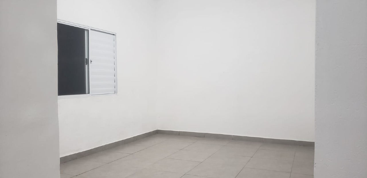 Casa para aluguel no Embaré: