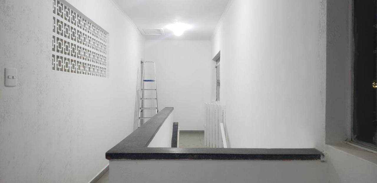 Casa para aluguel no Embaré: