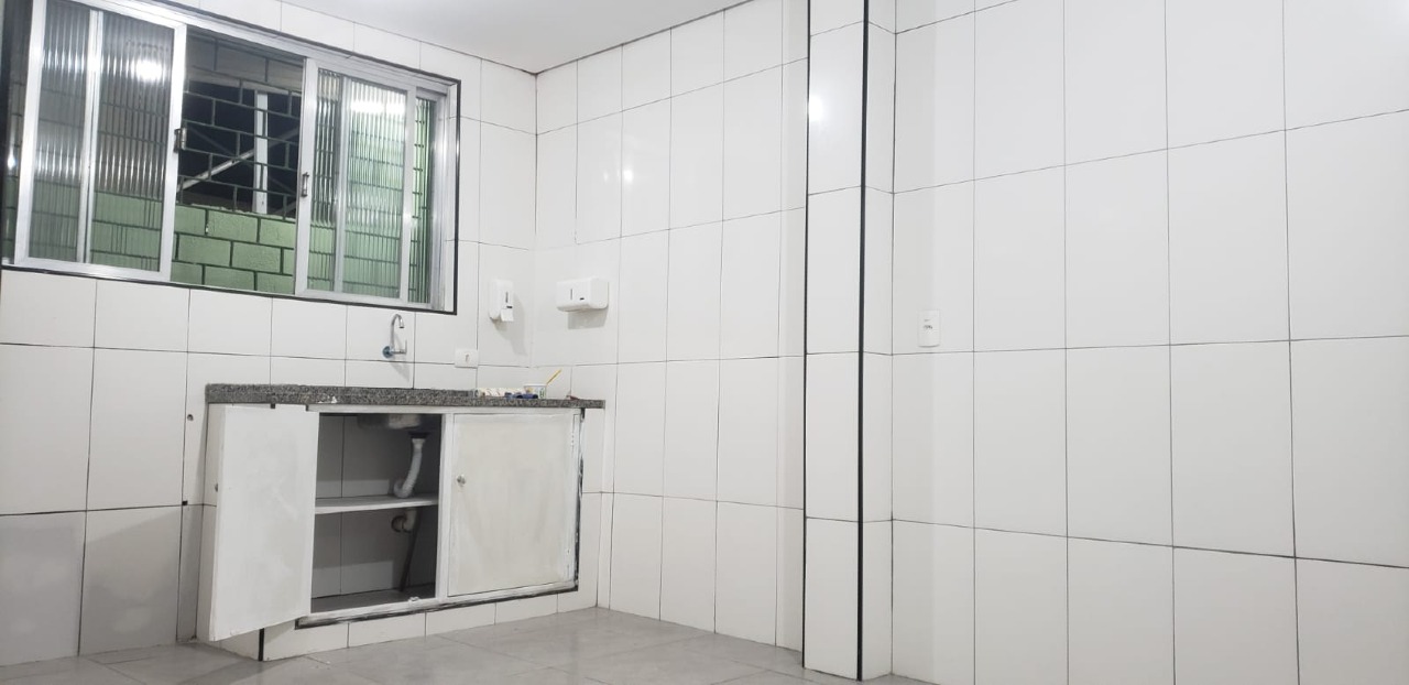 Casa para aluguel no Embaré: