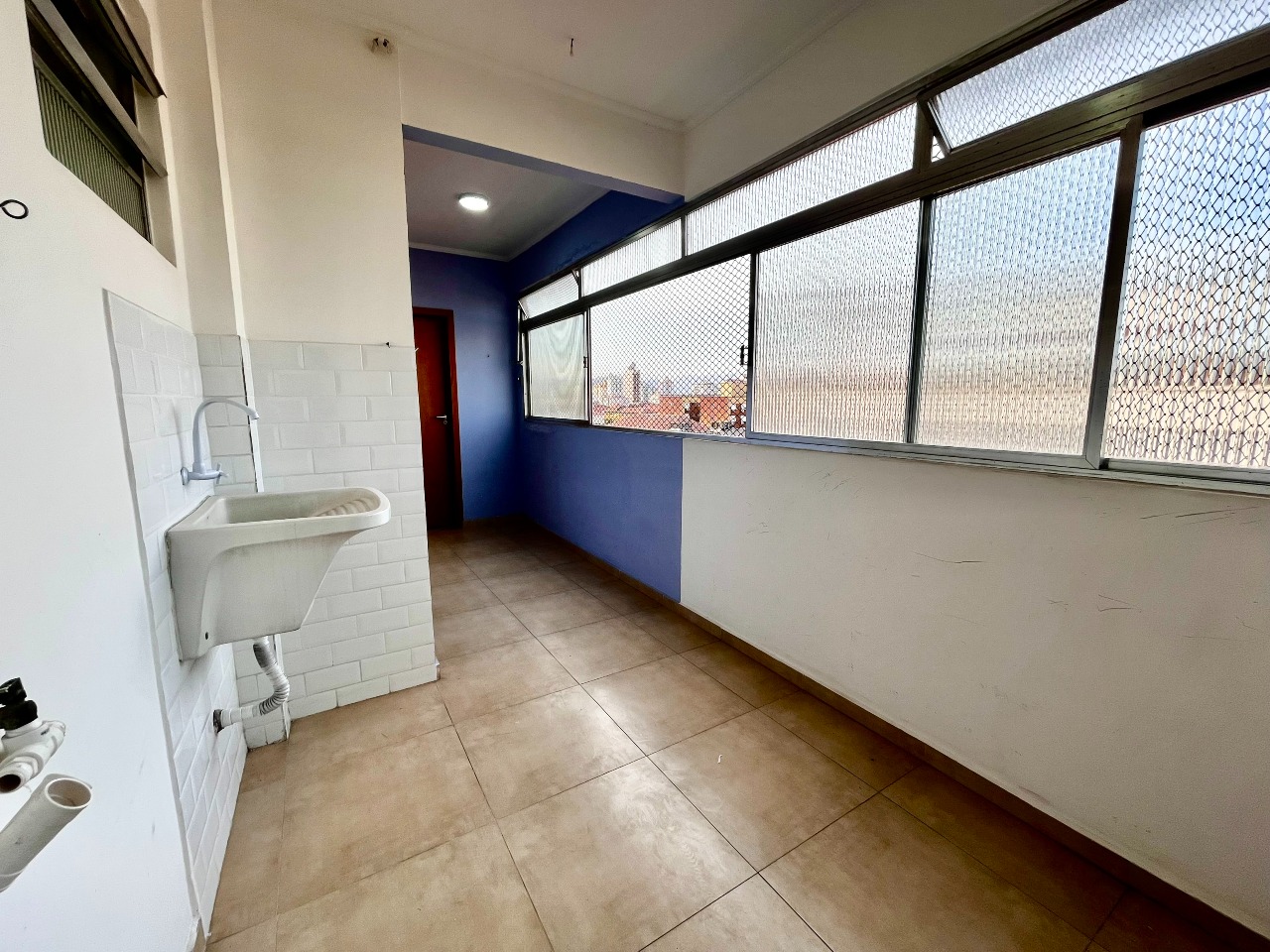 Apartamento à venda no Embaré: