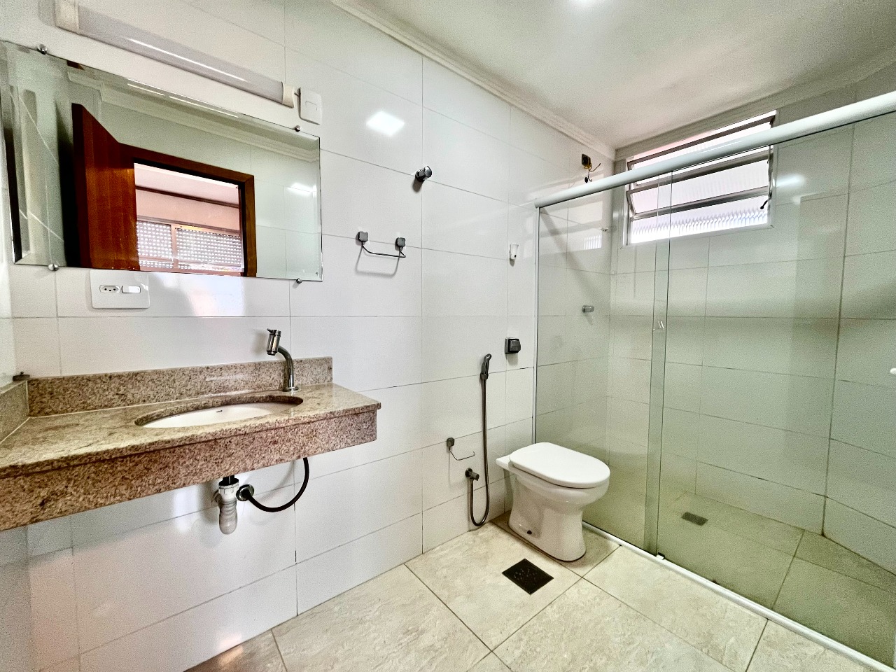 Apartamento à venda no Embaré: