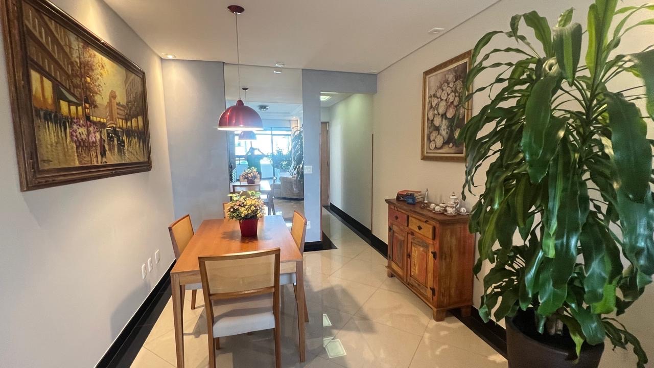 Apartamento à venda no Campo Grande: 