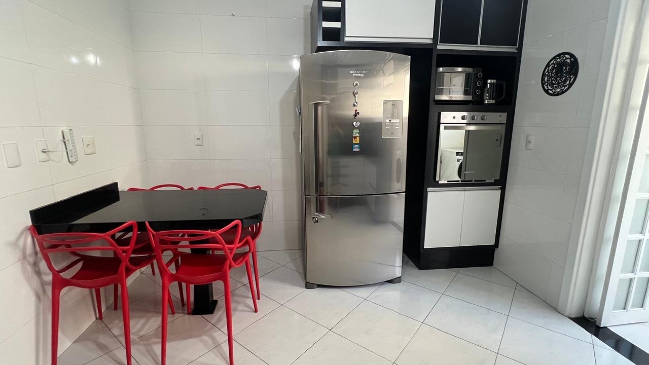Apartamento à venda no Campo Grande: 