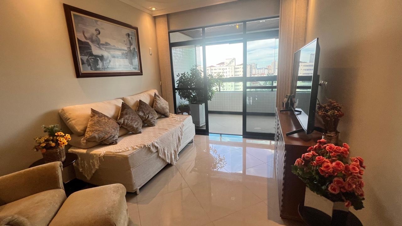 Apartamento à venda no Campo Grande: 