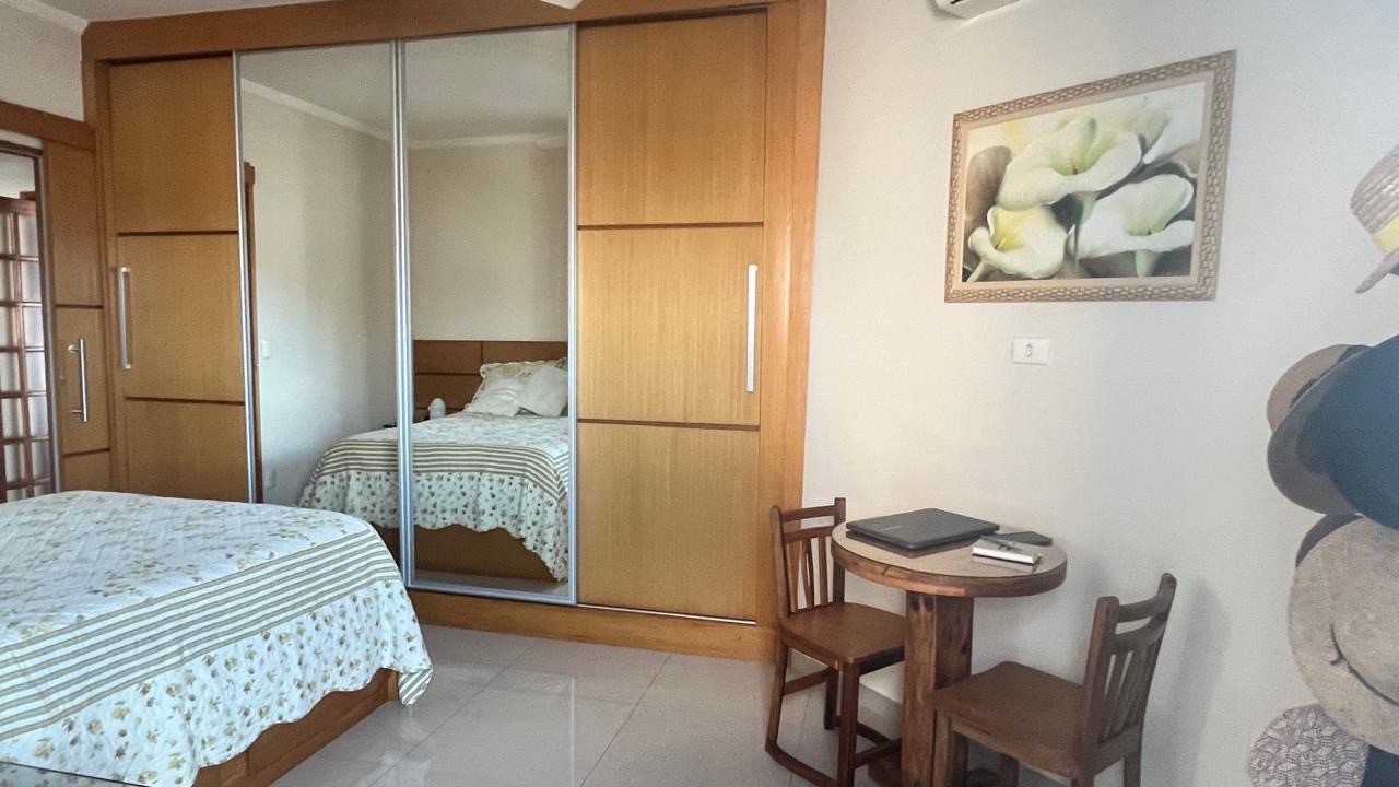 Apartamento à venda no Campo Grande: 