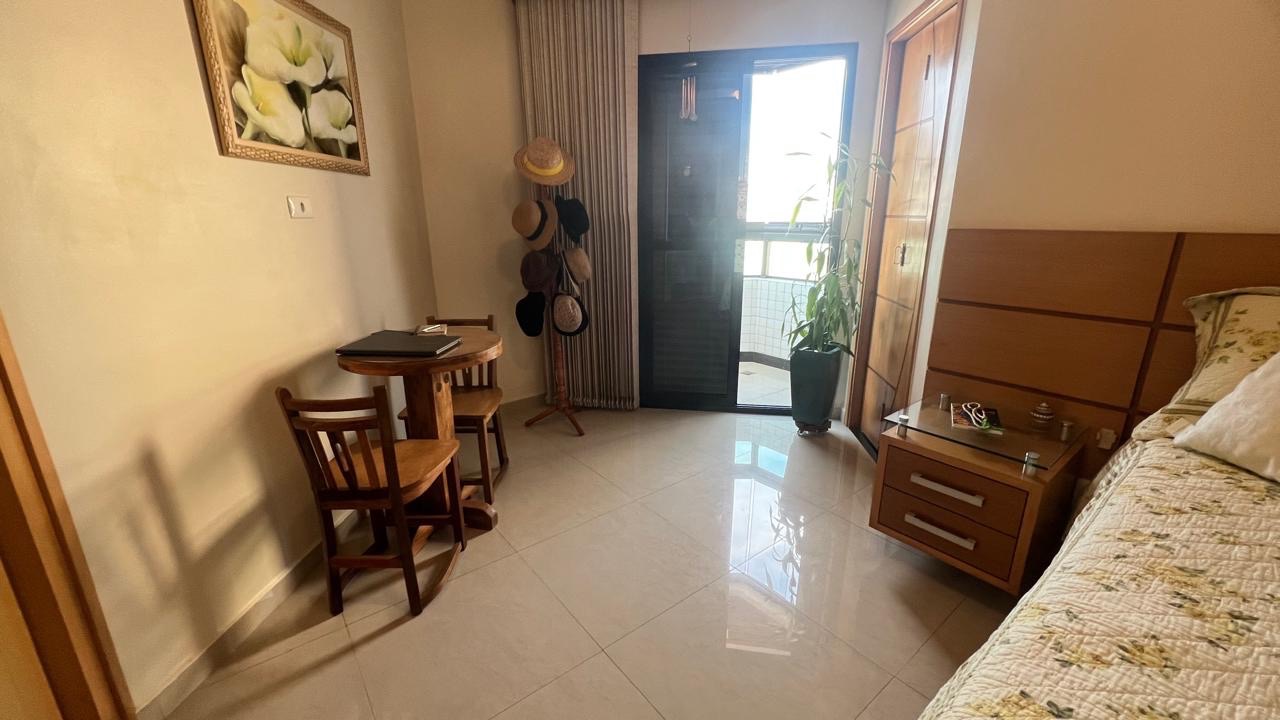 Apartamento à venda no Campo Grande: 