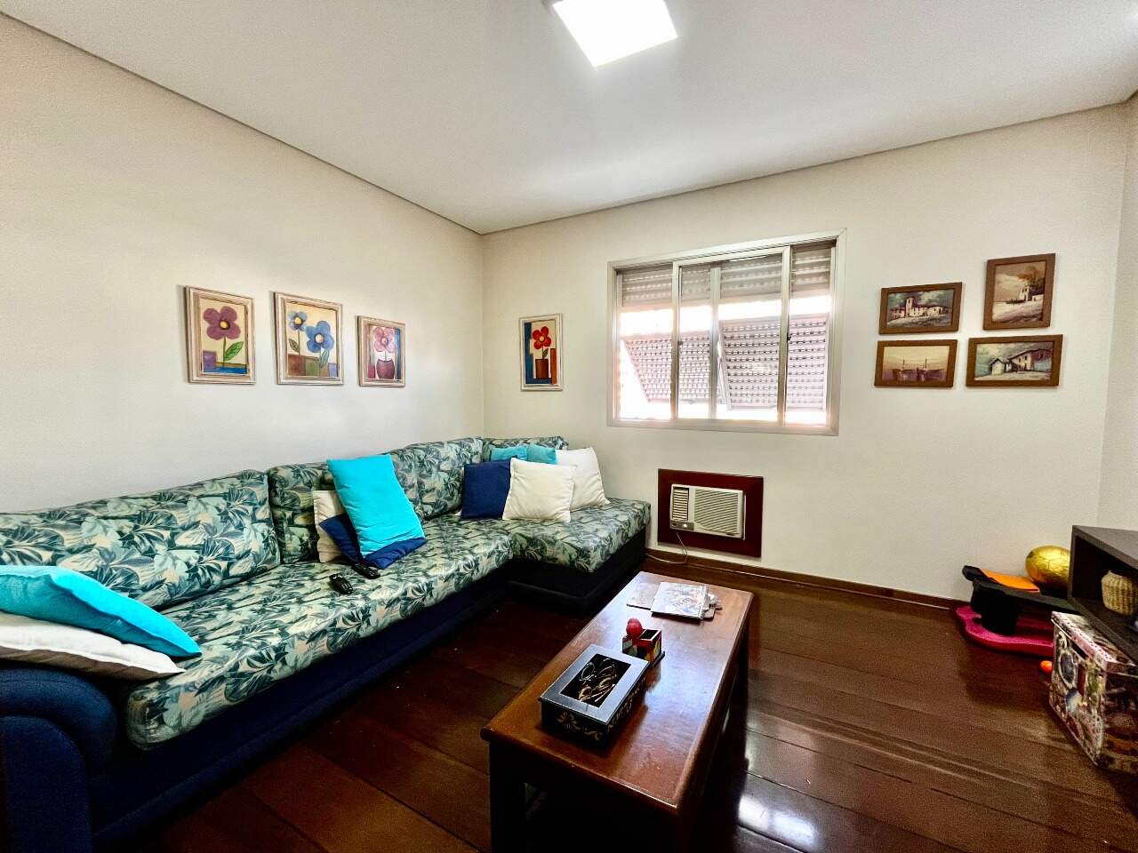 Apartamento à venda no Ponta da Praia: 