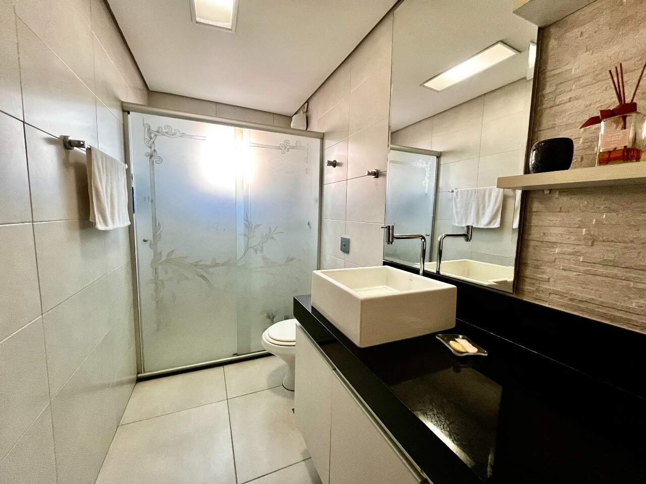 Apartamento à venda no Ponta da Praia: 