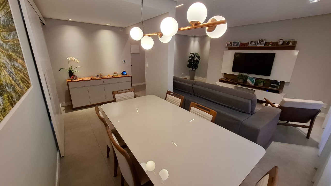 Apartamento à venda no Embaré: 