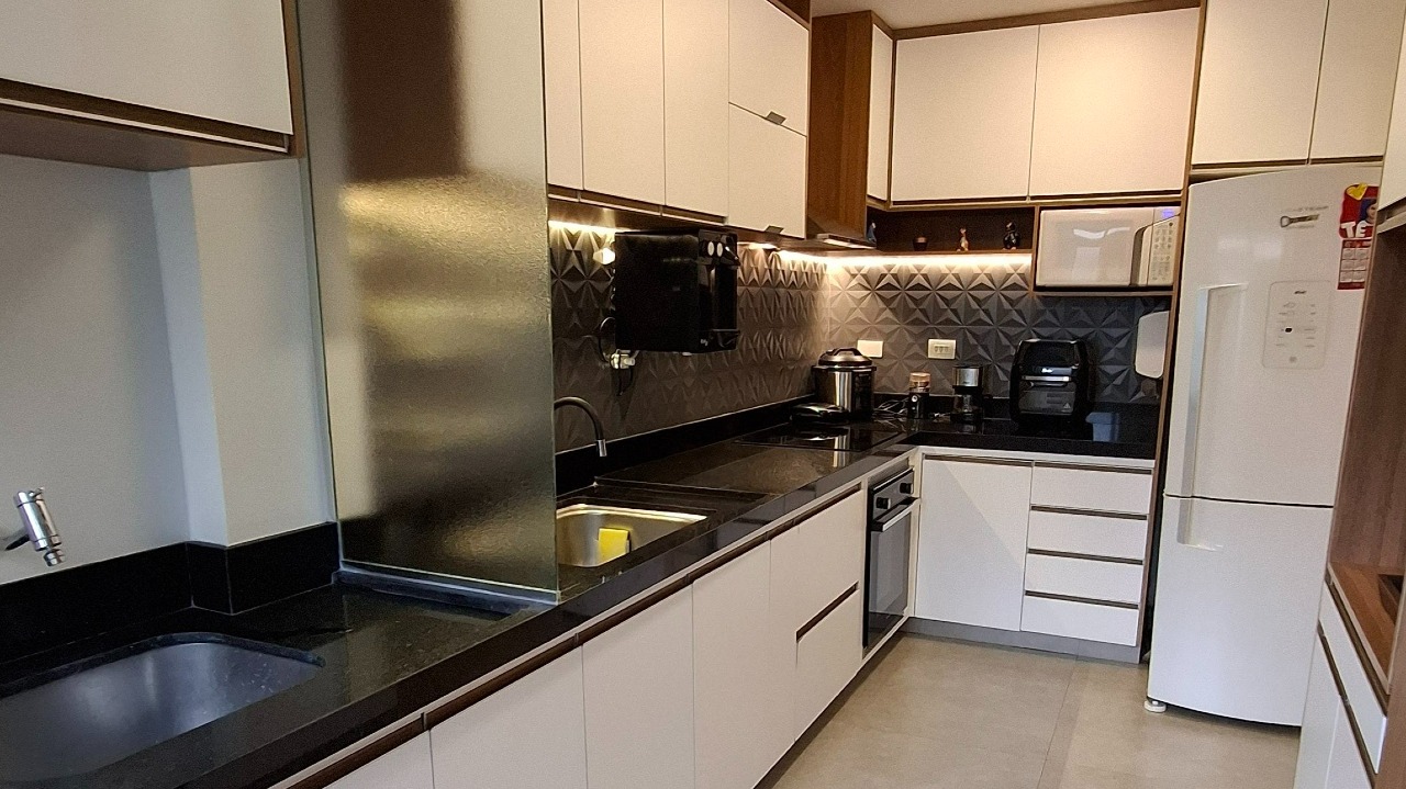 Apartamento à venda no Embaré: 