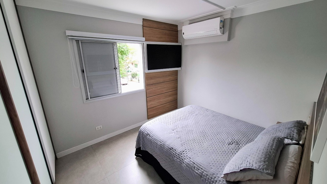 Apartamento à venda no Embaré: 