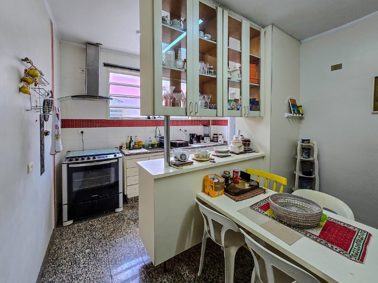 Apartamento à venda no Embaré: 