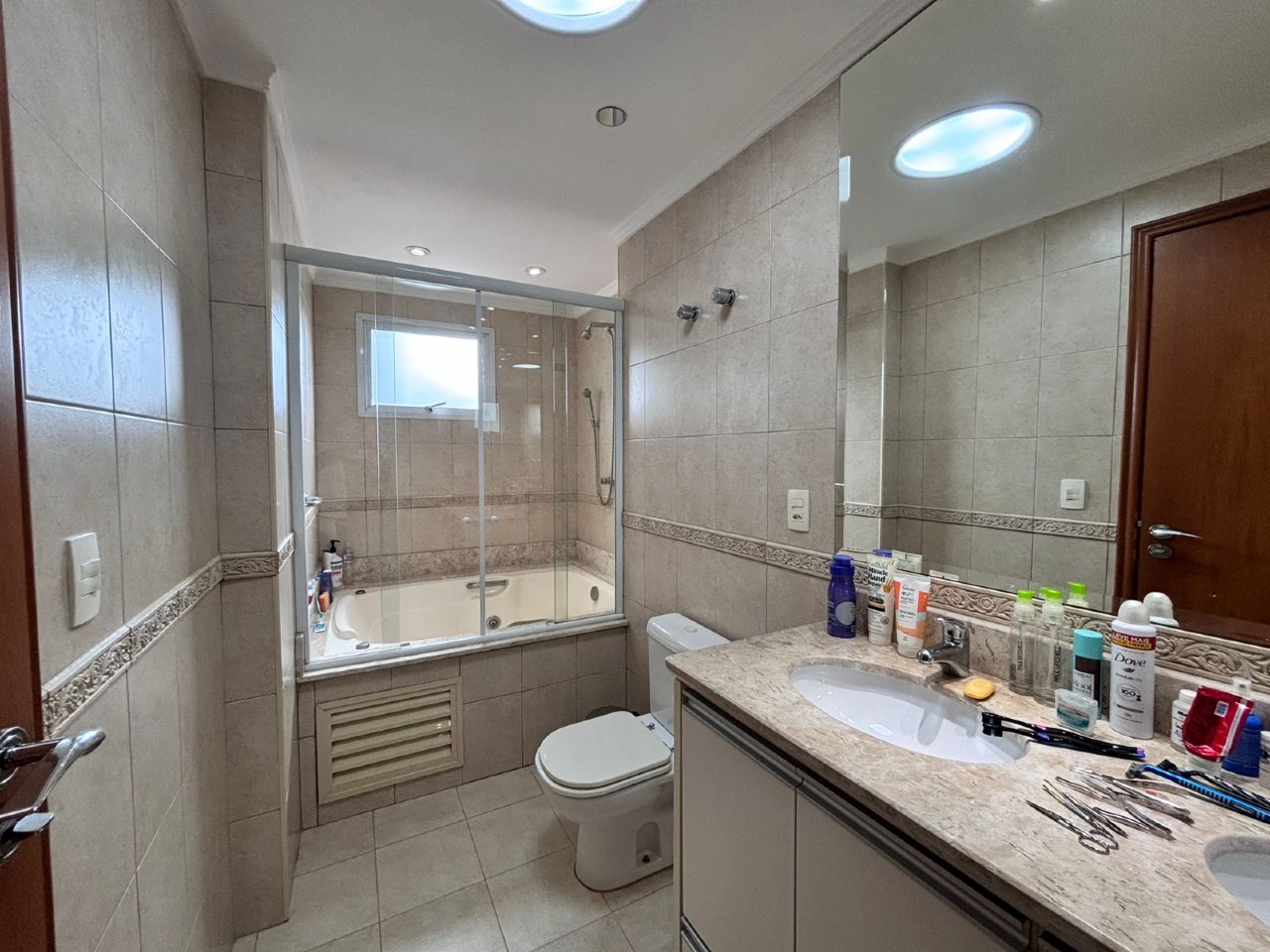 Apartamento à venda no Ponta da Praia: