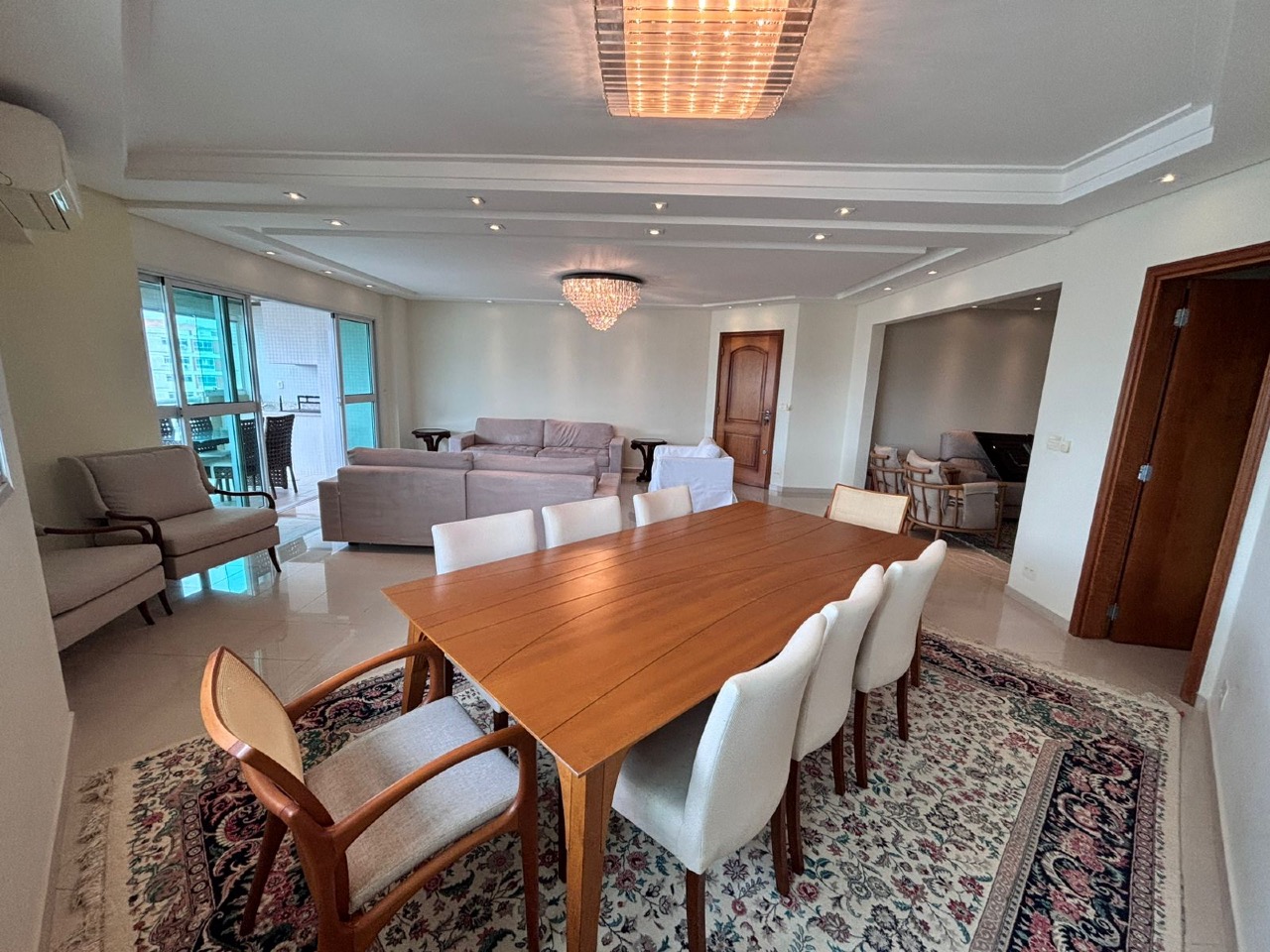 Apartamento à venda no Ponta da Praia: 