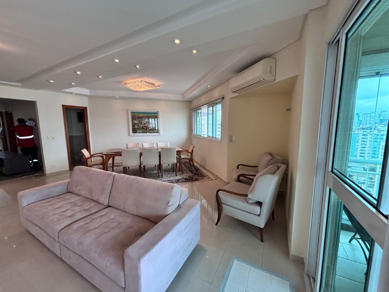 Apartamento à venda no Ponta da Praia: