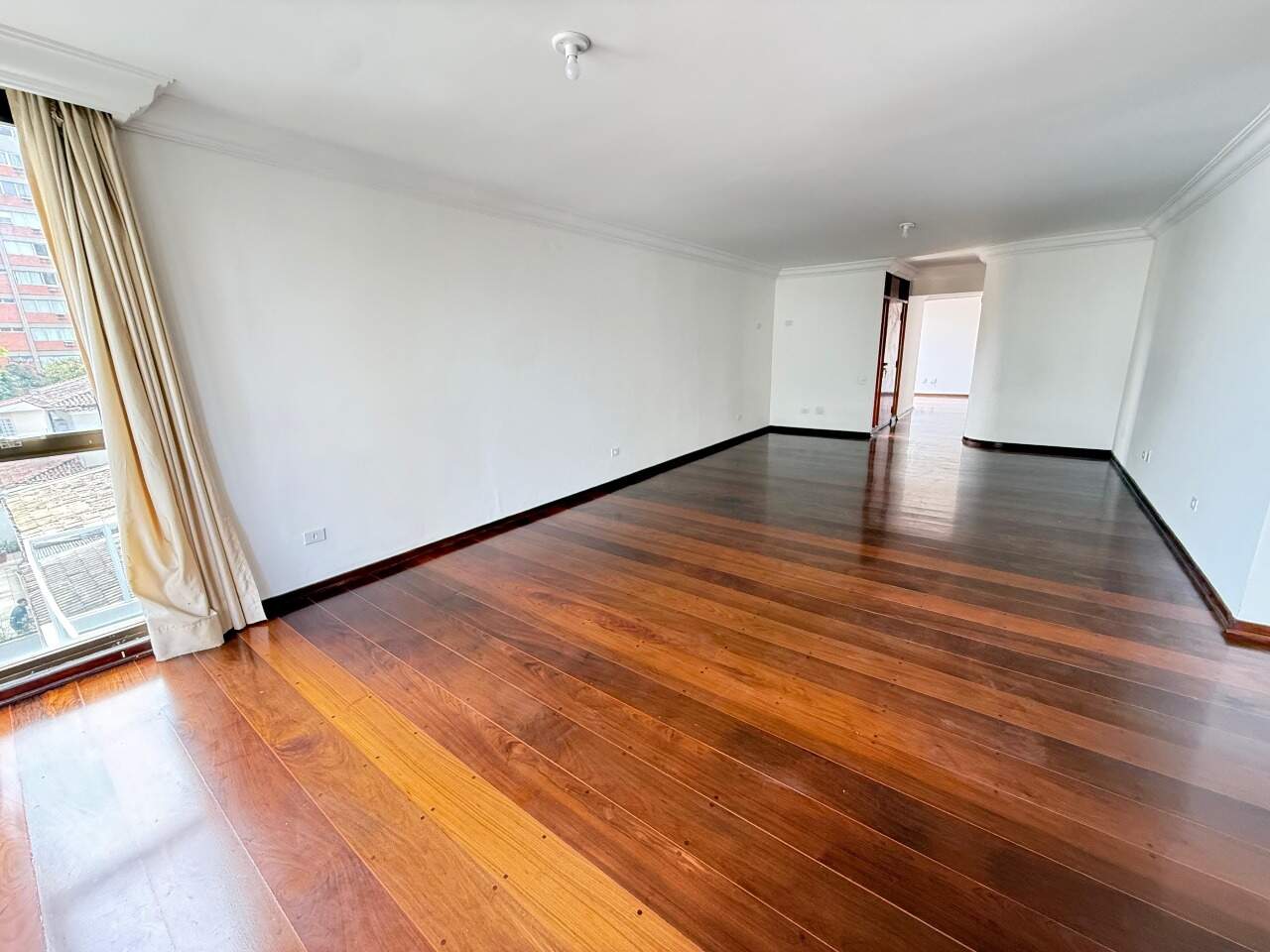 Apartamento à venda no Embaré: 