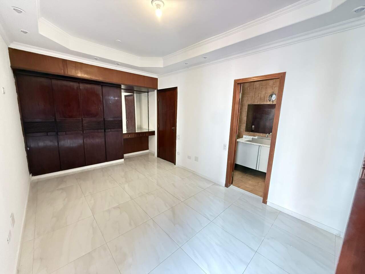 Apartamento à venda no Embaré: 