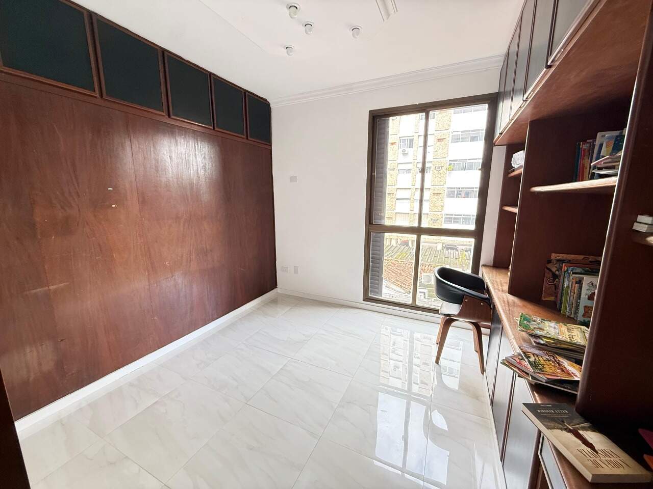 Apartamento à venda no Embaré: 